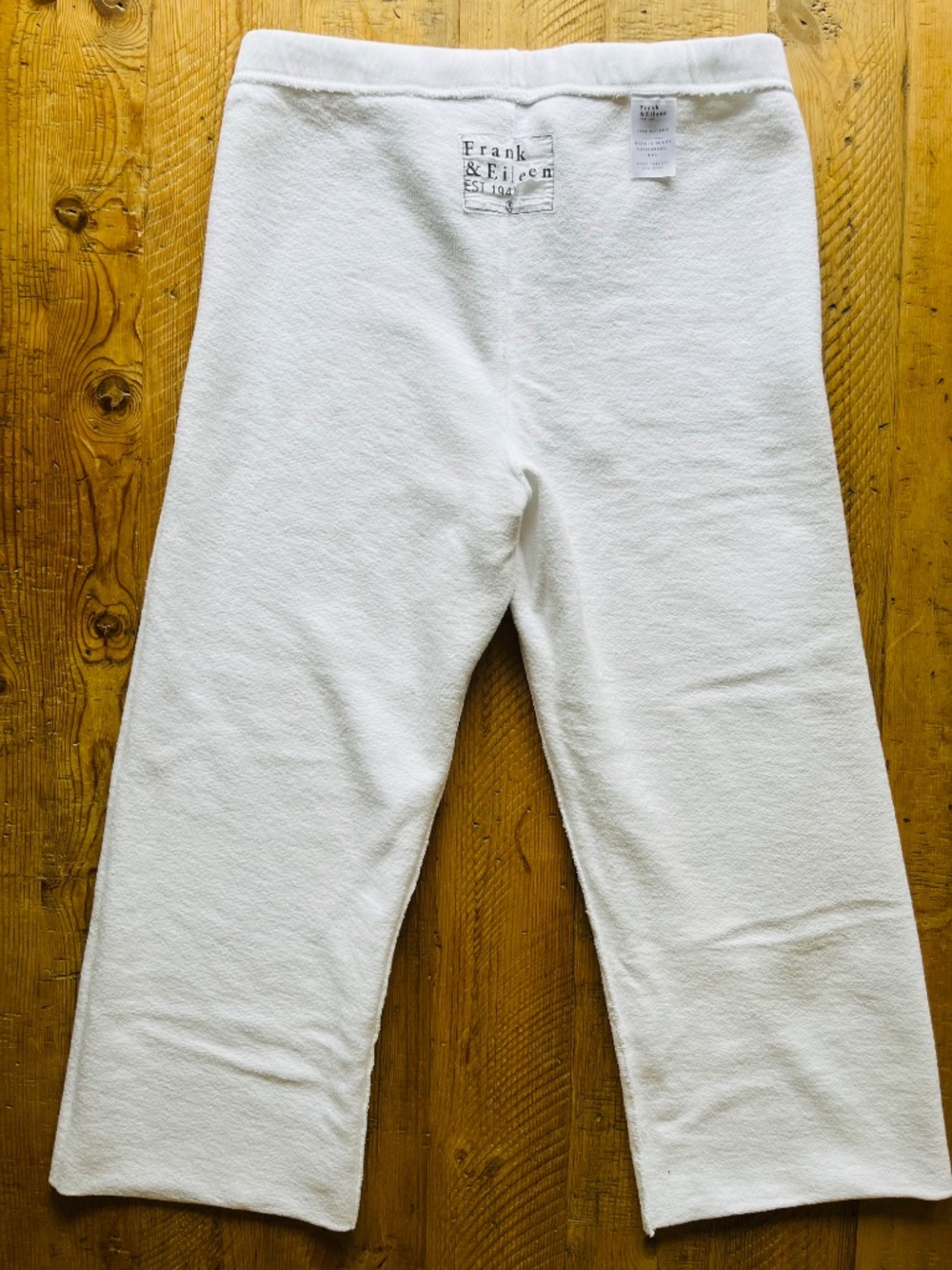 Frank & Eileen Catherine Cropped Wide Leg Sweatpants Ice White LAB634TF - Picture 13 of 14